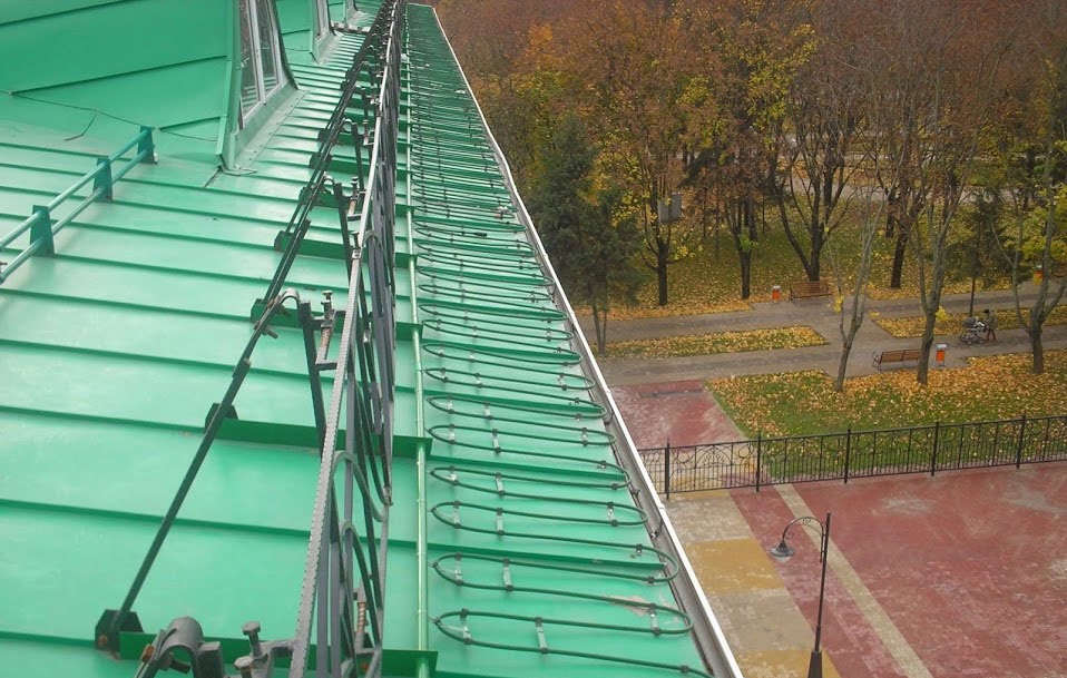 В Санкт-Петербурге проведут эксперимент по обогреву крыш